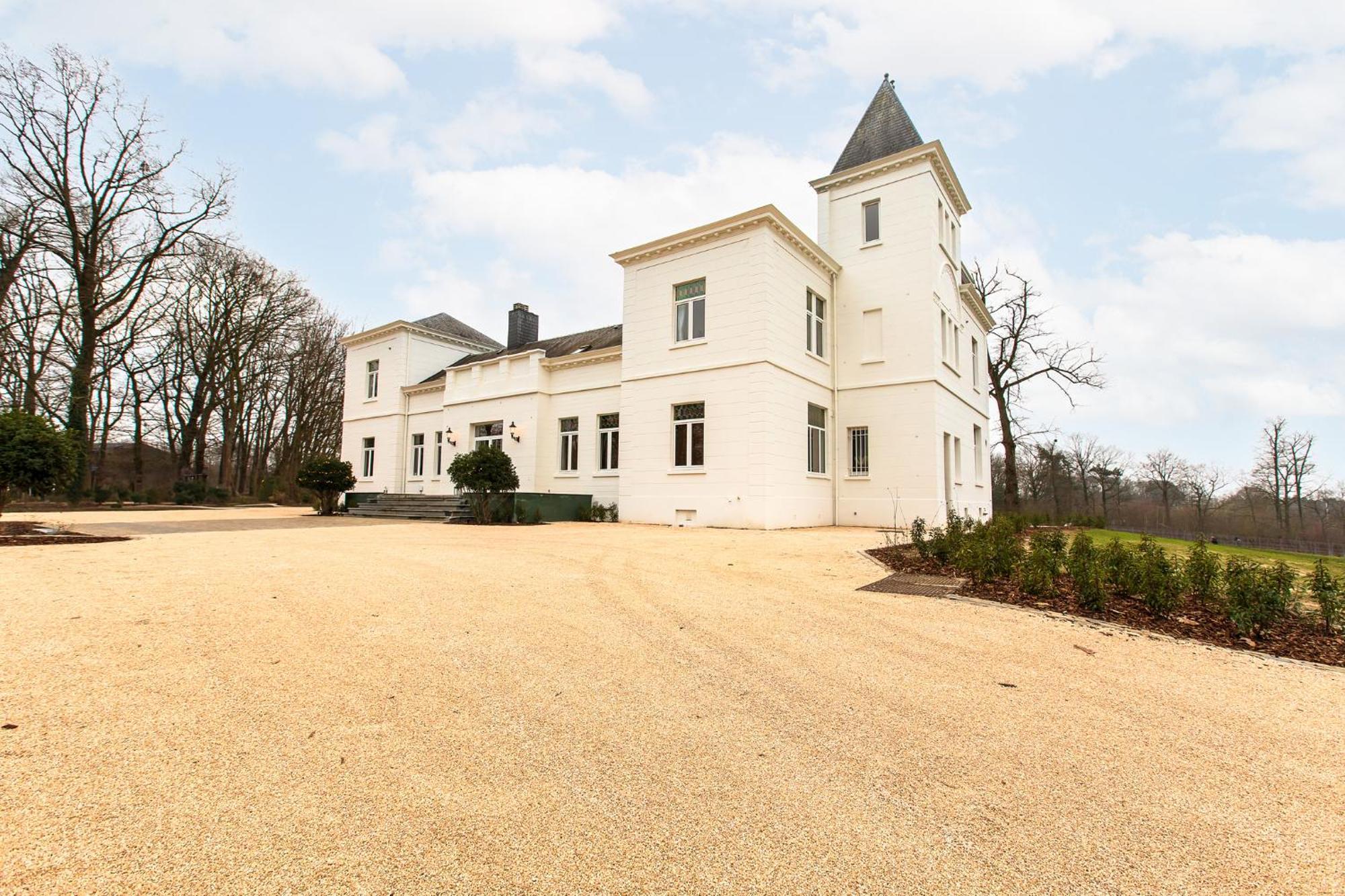Wijnkasteel Haksberg Tielt Exterior foto