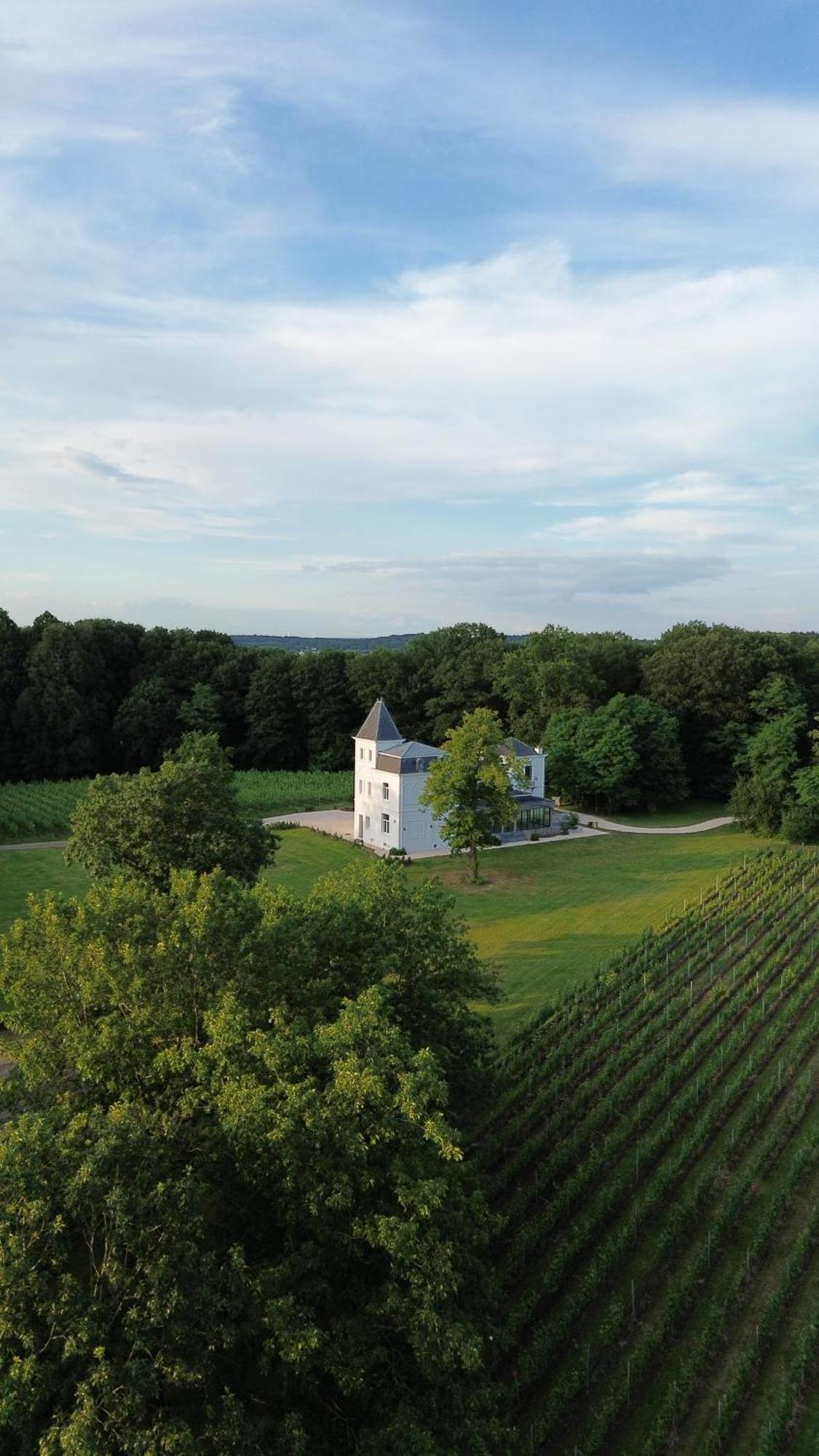 Wijnkasteel Haksberg Tielt Exterior foto